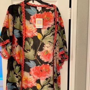 Lularoe Chloe cover up kimono Sz S